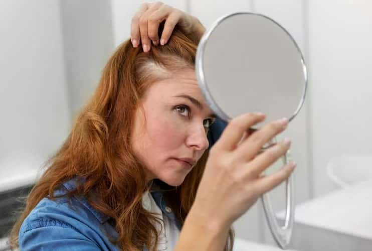 بوتاکس مو و درمان کراتینه برای موهای آسیب دیده در دترلند